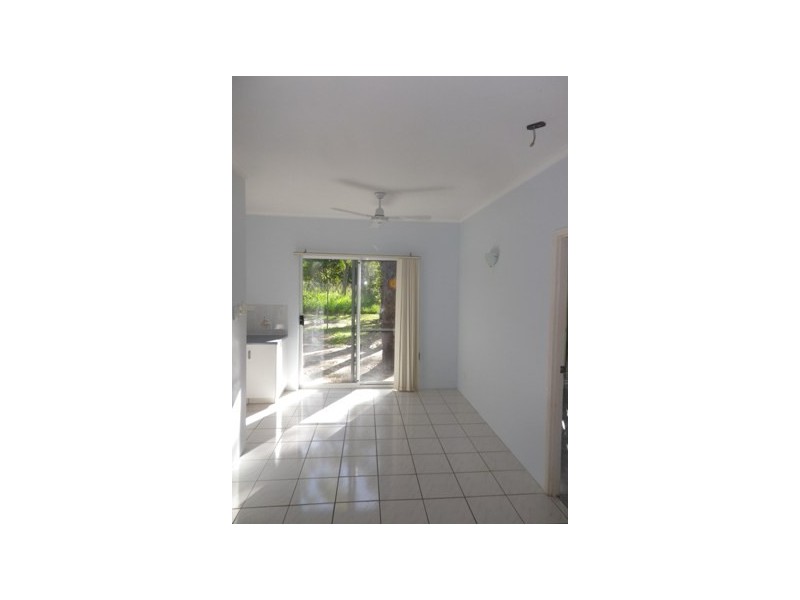 17 Compass Crescent, Magnetic Island QLD 4819