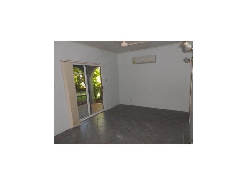 17 Compass Crescent, Magnetic Island QLD 4819