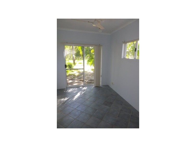 17 Compass Crescent, Magnetic Island QLD 4819