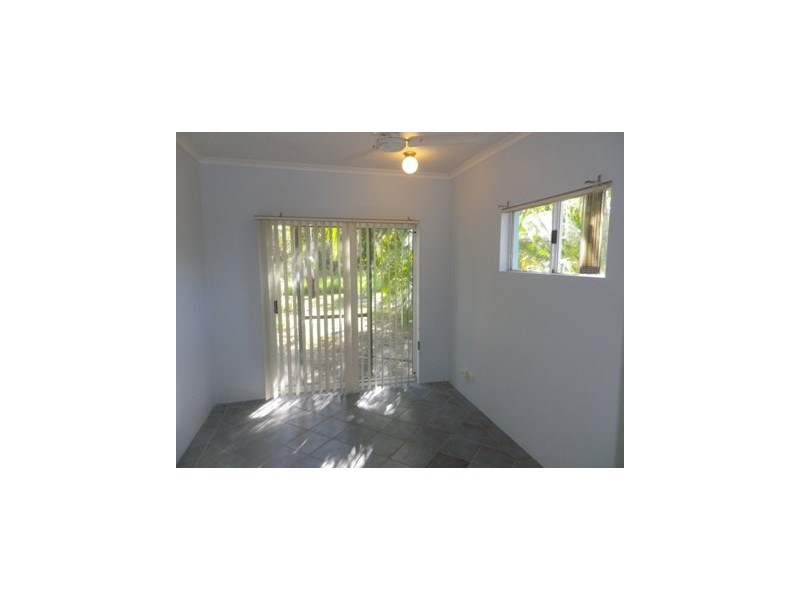 17 Compass Crescent, Magnetic Island QLD 4819