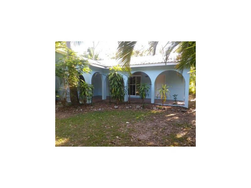 17 Compass Crescent, Magnetic Island QLD 4819
