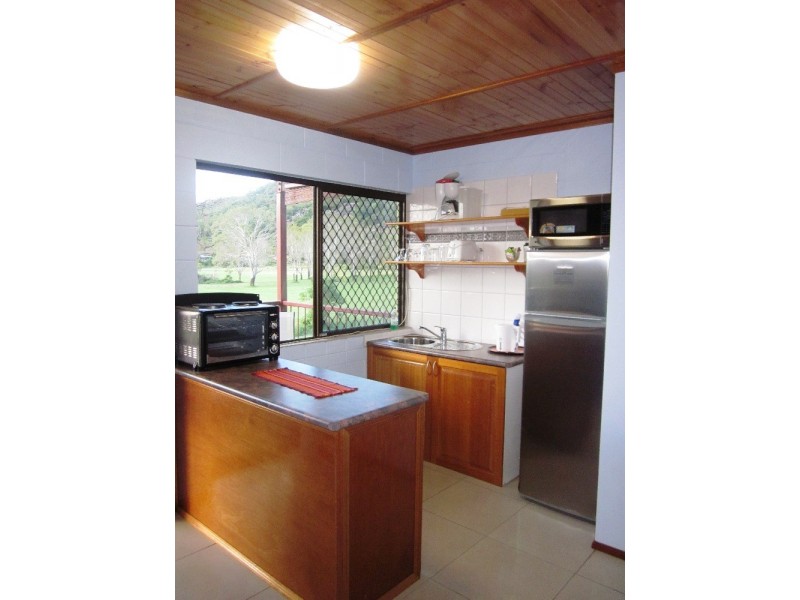 90b Horseshoe Bay Road, Horseshoe Bay QLD 4819