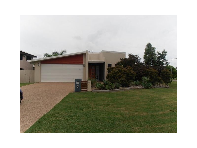 44 Lakeshore Circuit, Idalia QLD 4811