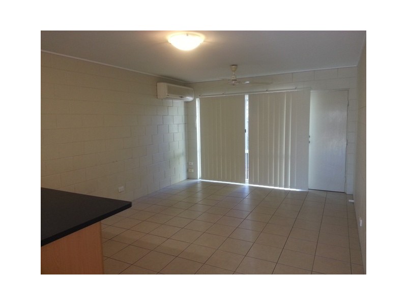 2/61 PUNARI STREET, Currajong QLD 4812