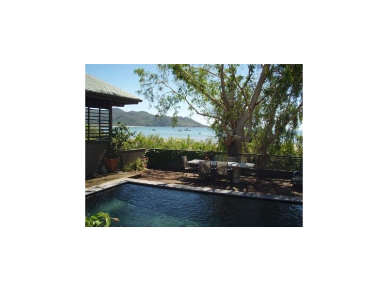 12 Henry Lawson Street, Magnetic Island QLD 4819