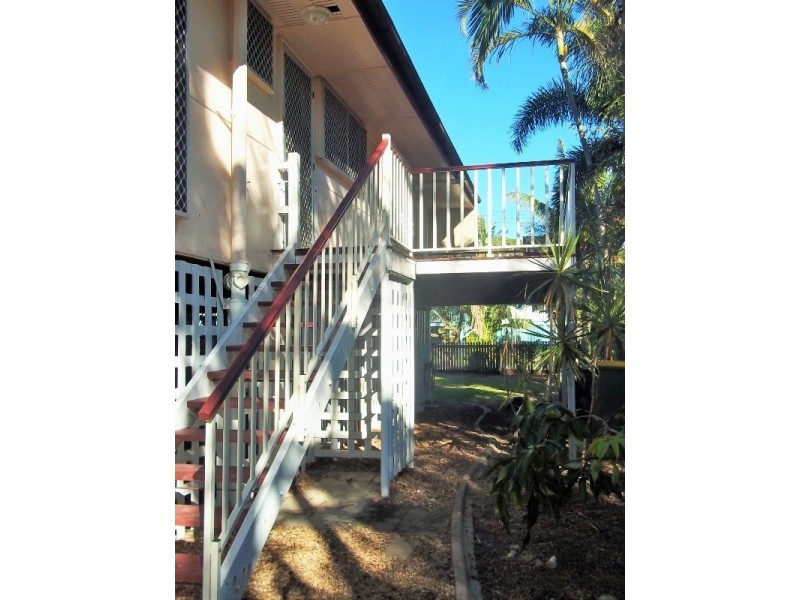 24 Cuthbert Crescent, Vincent QLD 4814