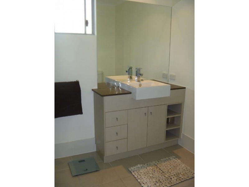 11/1-7 Gregory Street, North Ward QLD 4810