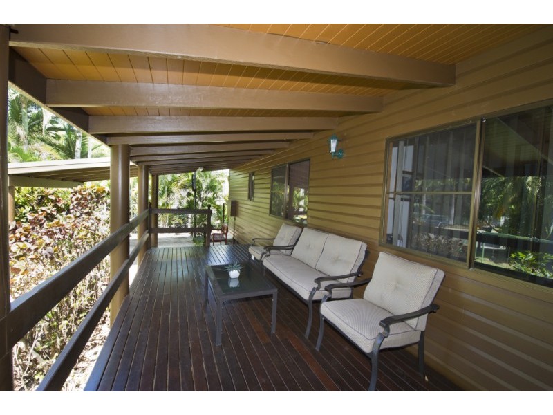 4 Trana Court, Magnetic Island QLD 4819