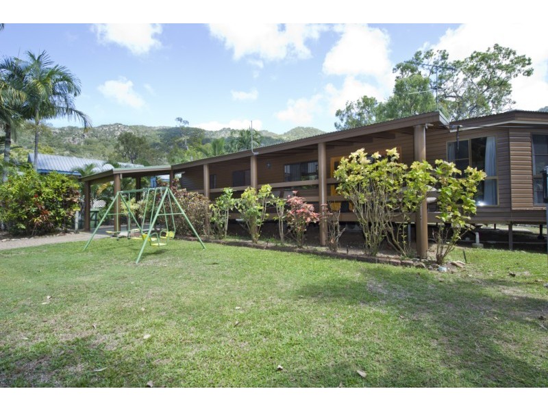 4 Trana Court, Magnetic Island QLD 4819