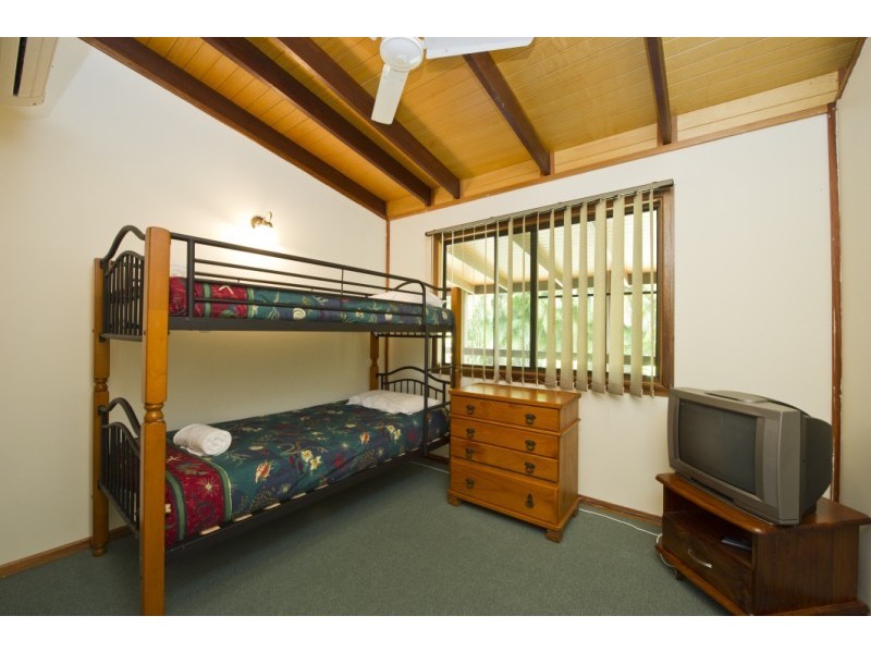 4 Trana Court, Magnetic Island QLD 4819