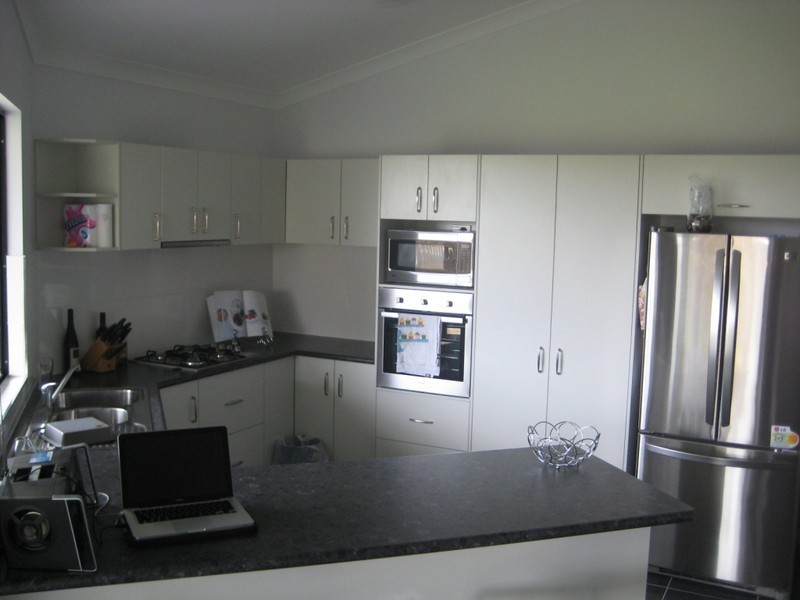 52 Bonnett Road, Mount Low QLD 4818