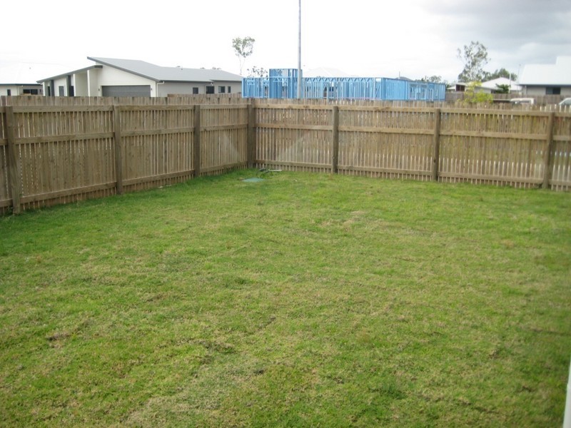 52 Bonnett Road, Mount Low QLD 4818