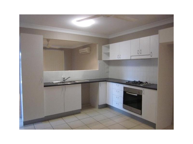 17 Gillingham Court, Kirwan QLD 4817