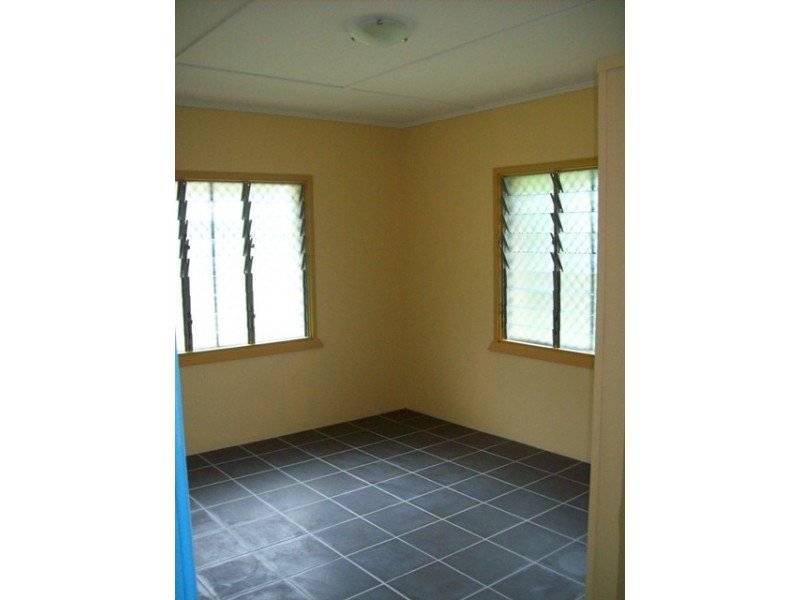 2/2 Haymarket Street, Hyde Park QLD 4812