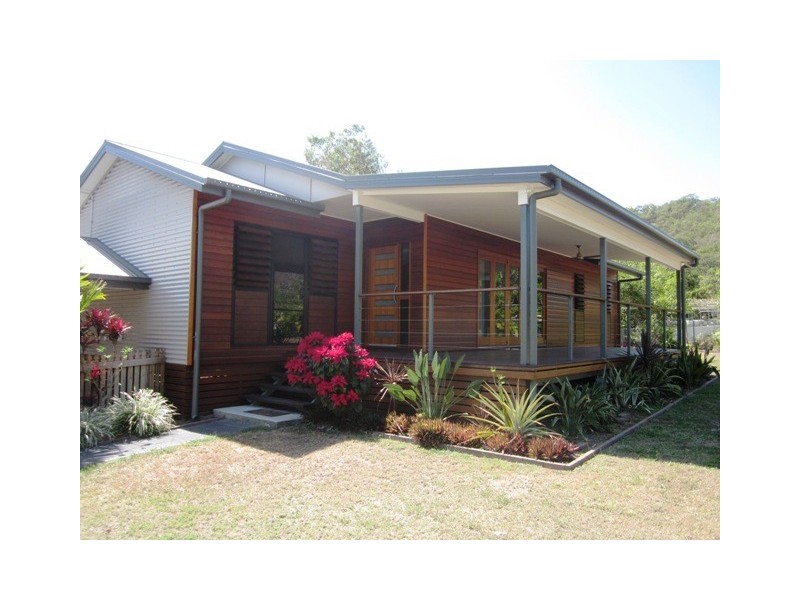 8 York Court, Horseshoe Bay, Magnetic Island QLD 4819