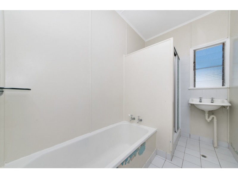 14 Tertius Street, Mundingburra QLD 4812