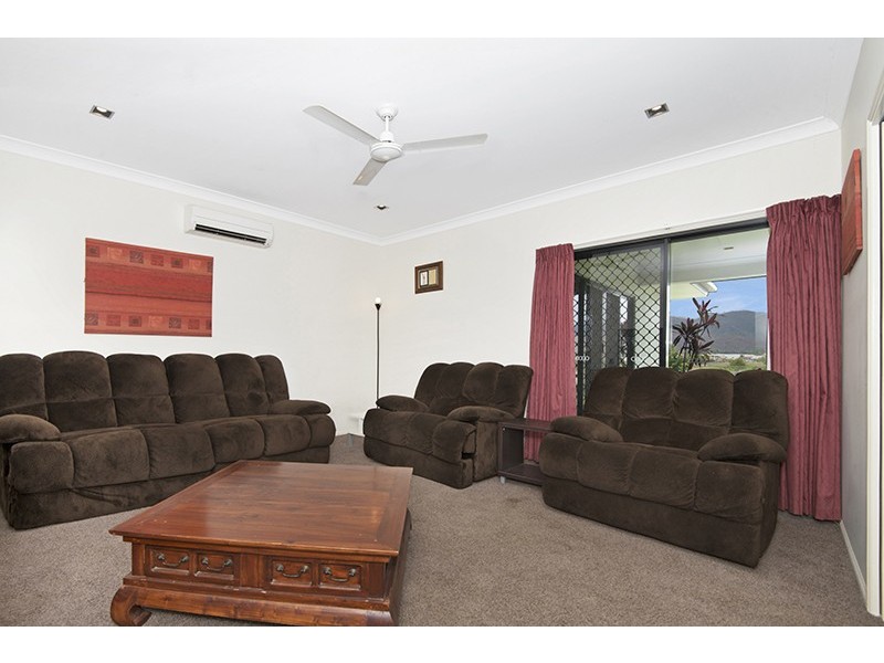 2 Ridgewood Pocket, Idalia QLD 4811