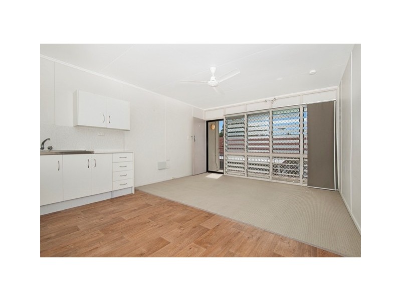 1/14 Benson Street, Rosslea QLD 4812