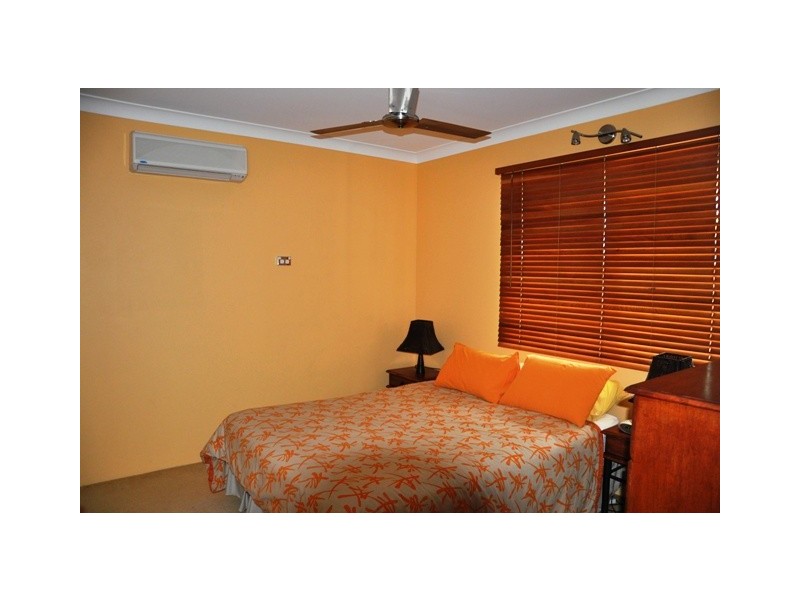 2/16 Yule Street, Magnetic Island QLD 4819