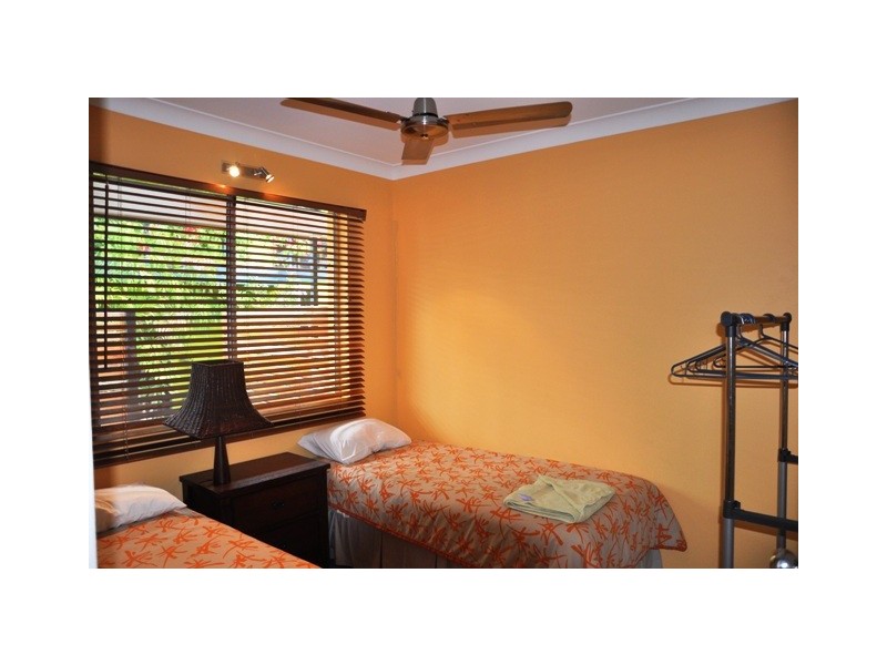 2/16 Yule Street, Magnetic Island QLD 4819