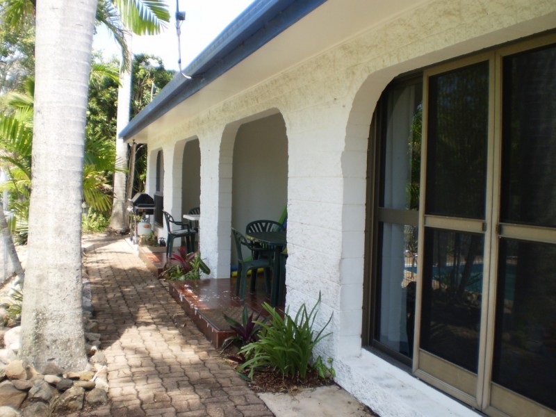 19 Mandalay Avenue, Nelly Bay, Magnetic Island QLD 4819