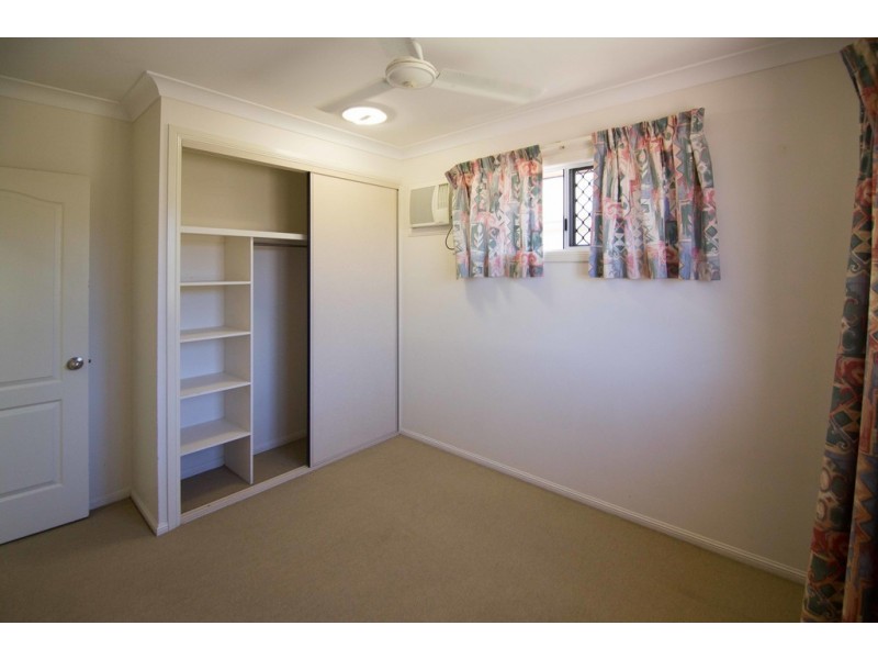 1/13 Amy Court, Kelso QLD 4815