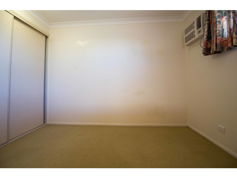 1/13 Amy Court, Kelso QLD 4815