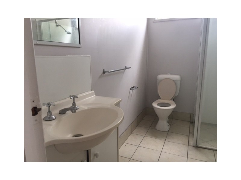 2A/29 Plume Street, South Townsville QLD 4810