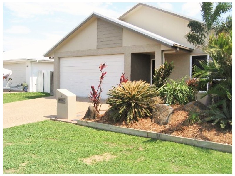 7 Newhaven Place, Idalia QLD 4811