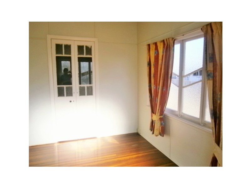 56 Tully Street, South Townsville QLD 4810