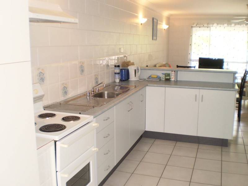 1/19 Mandalay Avenue  Nelly Bay, Magnetic Island QLD 4819