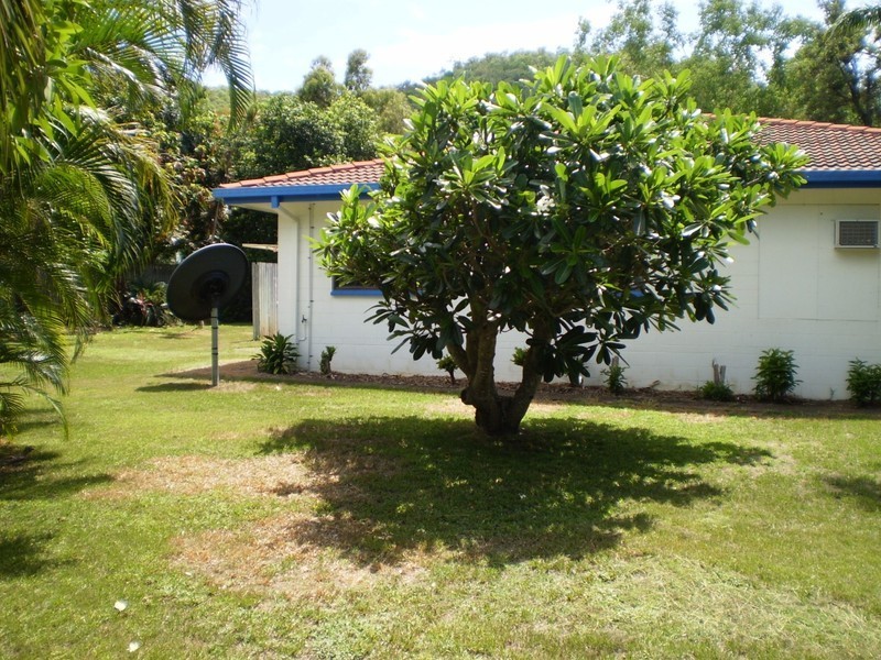 1/19 Mandalay Avenue  Nelly Bay, Magnetic Island QLD 4819