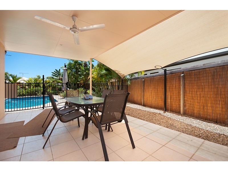 19 Minaret Way, Mount Louisa QLD 4814