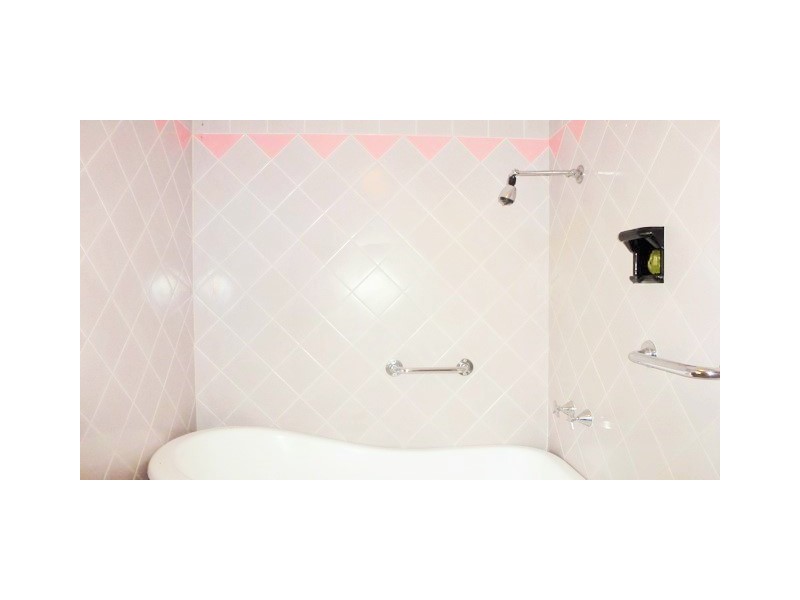 38 Roberts Street, Hermit Park QLD 4812