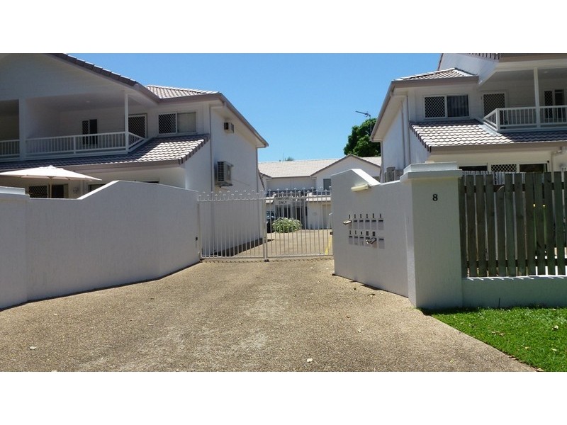 10/6-8 Benson Street, Rosslea QLD 4812