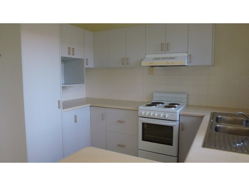 10/6-8 Benson Street, Rosslea QLD 4812