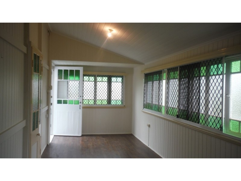 34 Morehead Street, South Townsville QLD 4810