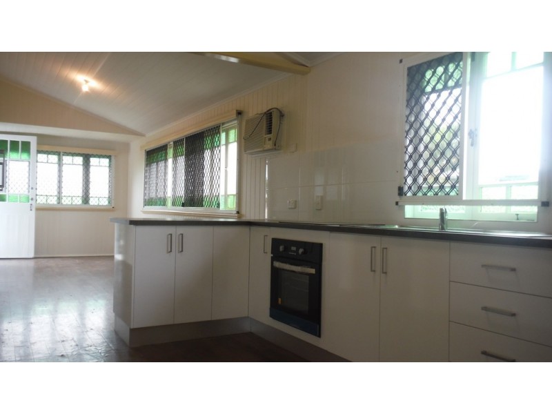 34 Morehead Street, South Townsville QLD 4810