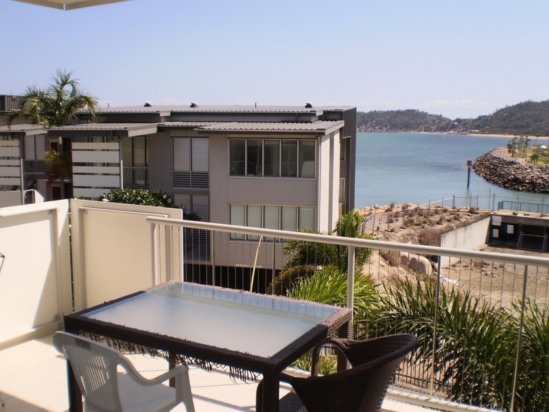 1304/146 Sooning Street, Magnetic Island QLD 4819