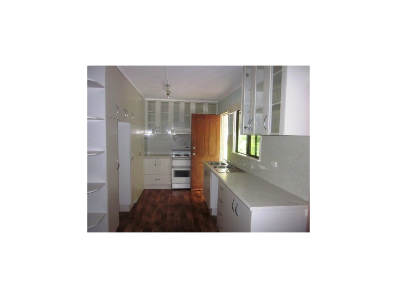 51 Barbarra Street, Picnic Bay, Magnetic Island QLD 4819