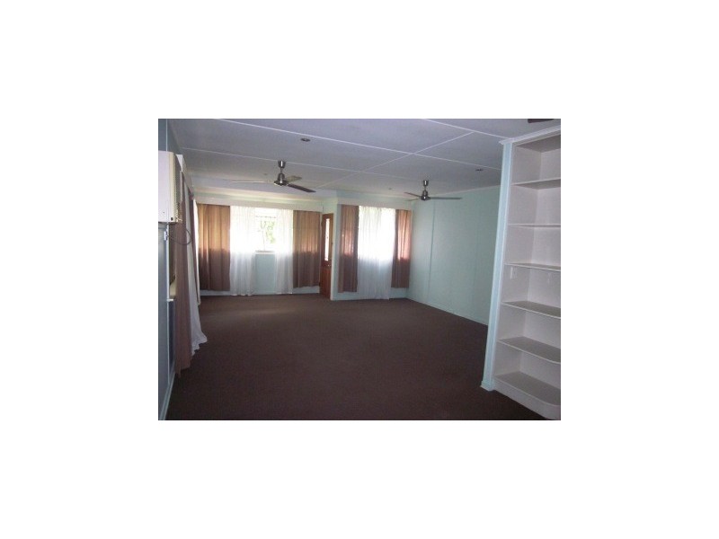 51 Barbarra Street, Picnic Bay, Magnetic Island QLD 4819