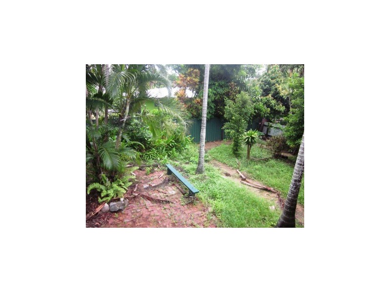 51 Barbarra Street, Picnic Bay, Magnetic Island QLD 4819