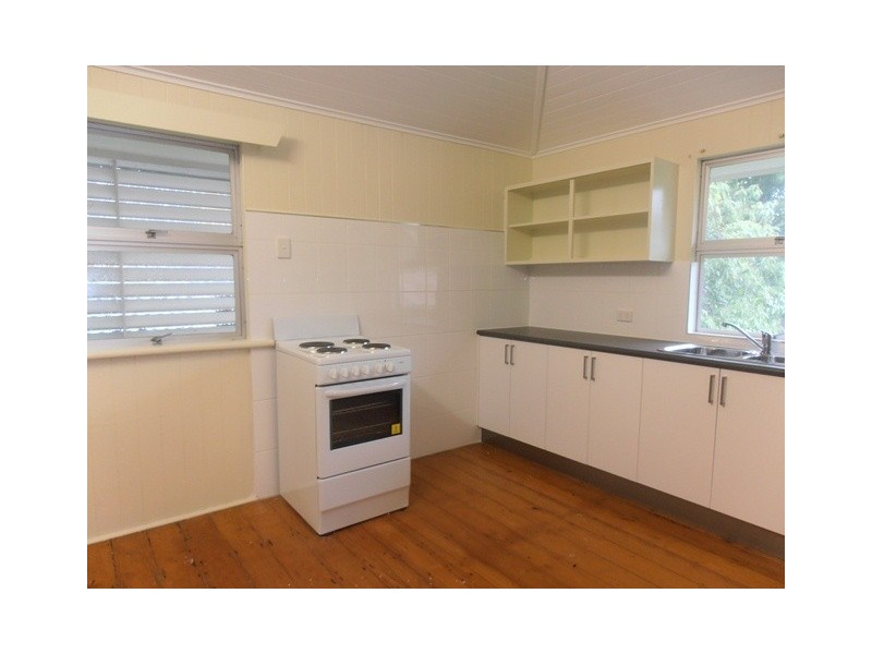 68 Cook Street, North Ward QLD 4810