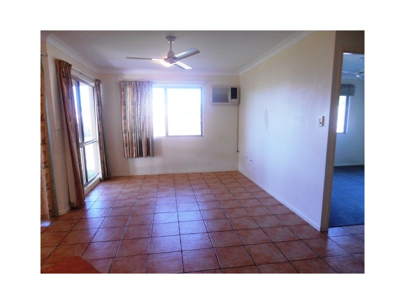 13 Kinnardy Street, Burdell QLD 4818