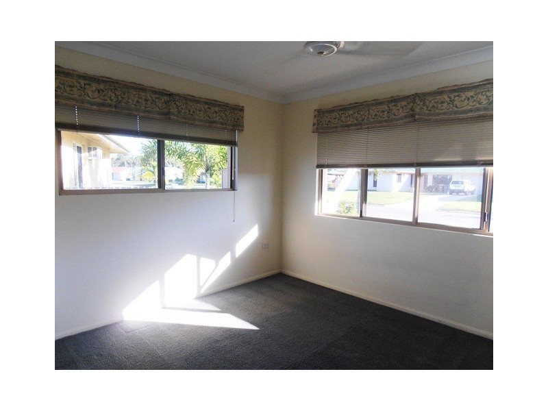 13 Kinnardy Street, Burdell QLD 4818