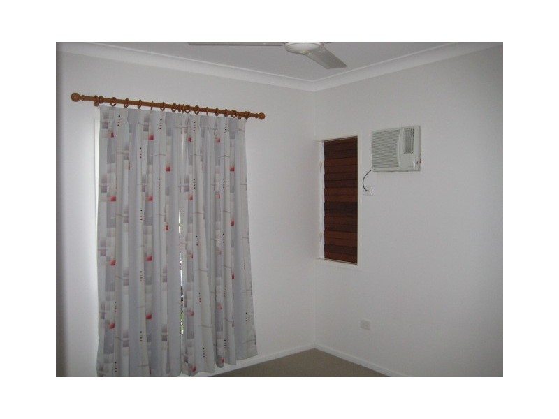 2/18 Bel-Air Avenue, Kirwan QLD 4817