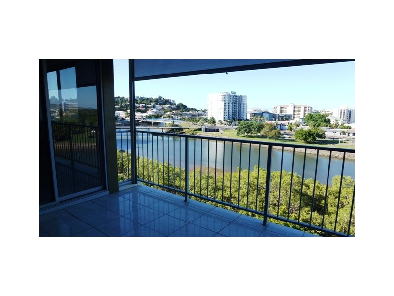 84/11-17 Stanley Street, Townsville City QLD 4810