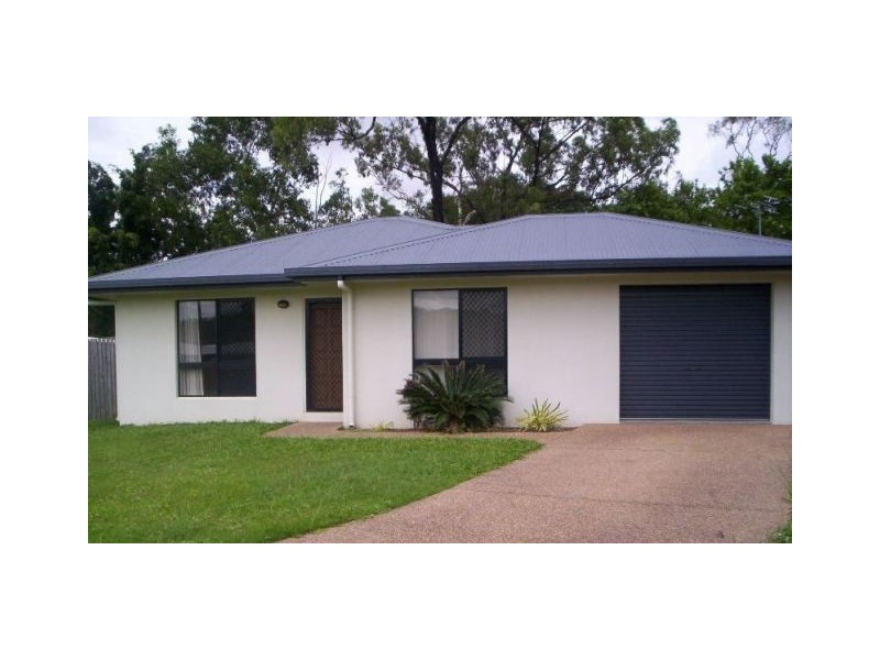 27 Noscov Crescent, Kelso QLD 4815