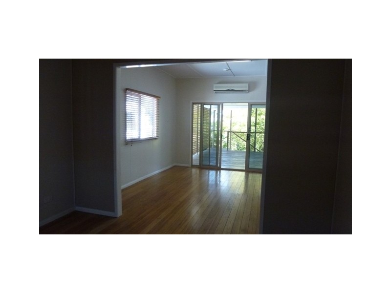 38 Sussex Street, Hyde Park QLD 4812