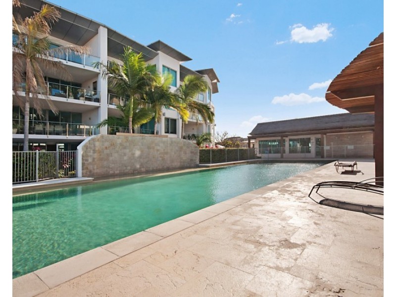 315/72-74 The Strand, North Ward QLD 4810